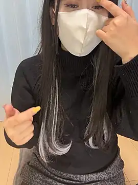 Snapshot of sakina-07 chatting on November 15, 2025, 2:13 pm sakina-07 online show from November 15, 2025, 2:13 pm