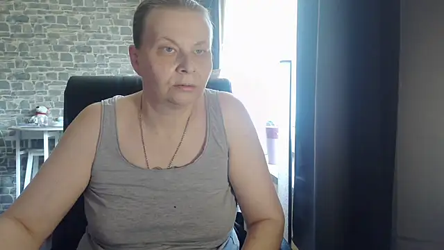 Diamond Bite online show from October 17, 2025, 9:01 am