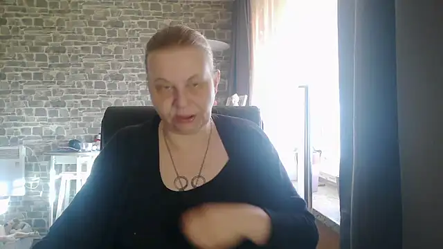 Diamond Bite online show from November 1, 2025, 7:54 am