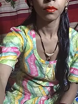 Snapshot of Itz_Aisha__ chatting on November 18, 2025, 5:12 am Itz Aisha online show from November 18, 2025, 5:12 am