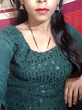 Itz Aisha   online show from March 30, 2026, 5:52 am