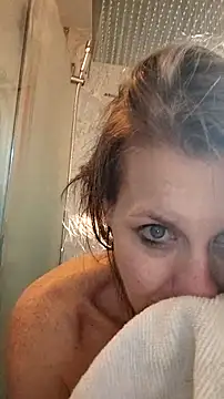 Snapshot of faithfulchic chatting on November 21, 2025, 10:41 pm faithfulchic online show from November 21, 2025, 10:41 pm