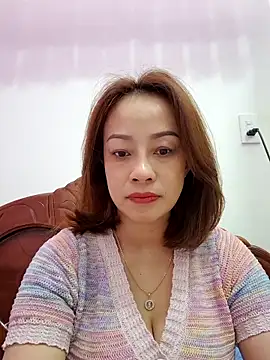 Baby-bigboobs20 online show from October 21, 2025, 9:37 pm