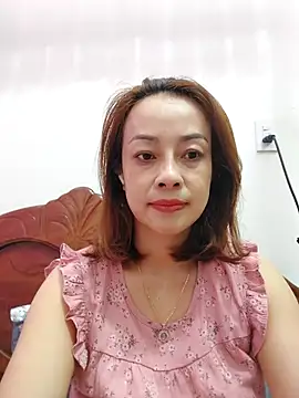 Baby-bigboobs20 online show from October 24, 2025, 11:12 pm