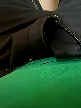 Ing-O2 online show from November 17, 2025, 11:49 am