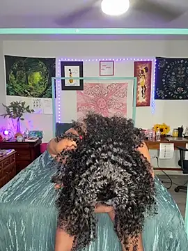 DaisyMynx online show from November 20, 2025, 3:39 am