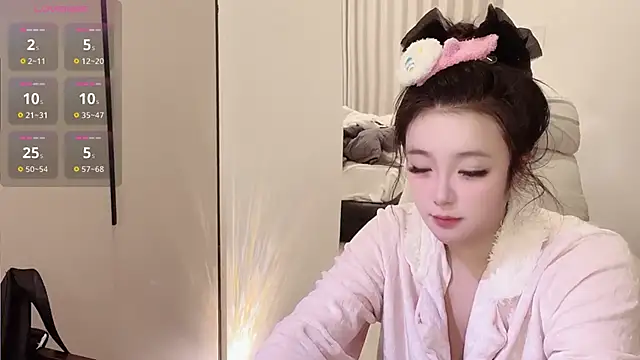 Snapshot of Kinadolly chatting on December 21, 2025, 1:18 pm Kinadolly online show from December 21, 2025, 1:18 pm