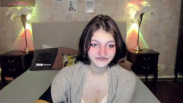 A Skyy online show from November 8, 2025, 8:40 pm