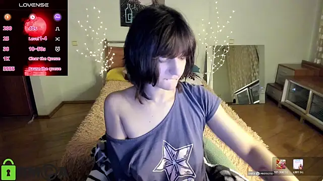 A Skyy online show from April 26, 2026, 8:28 pm