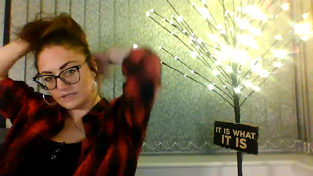 fatal lover online show from October 31, 2025, 10:11 pm