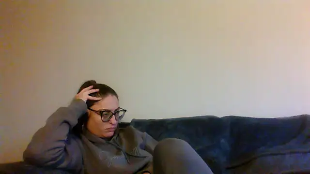 fatal lover online show from November 4, 2025, 3:55 pm