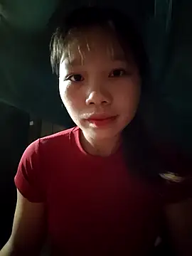 Snapshot of linh-miu99 chatting on November 8, 2025, 5:12 pm linh-miu99 online show from November 8, 2025, 5:12 pm