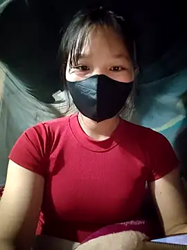 Snapshot of linh-miu99 chatting on December 19, 2025, 5:25 am linh-miu99 online show from December 19, 2025, 5:25 am