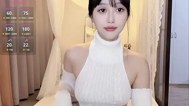 Xiaowen-wen online show from December 15, 2025, 1:26 pm