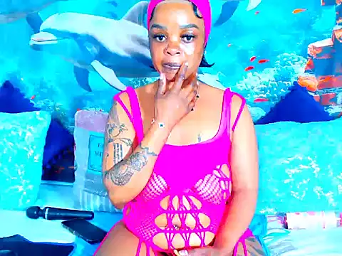 Snapshot of Cherrybootyjoy chatting on November 10, 2025, 8:35 am Cherrybootyjoy online show from November 10, 2025, 8:35 am