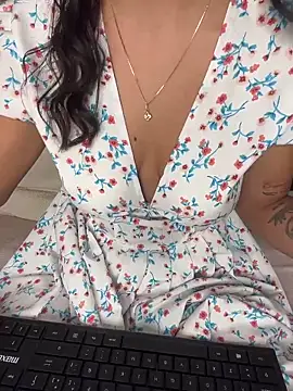 CherrySmirkXXX online show from May 29, 2026, 1:09 pm