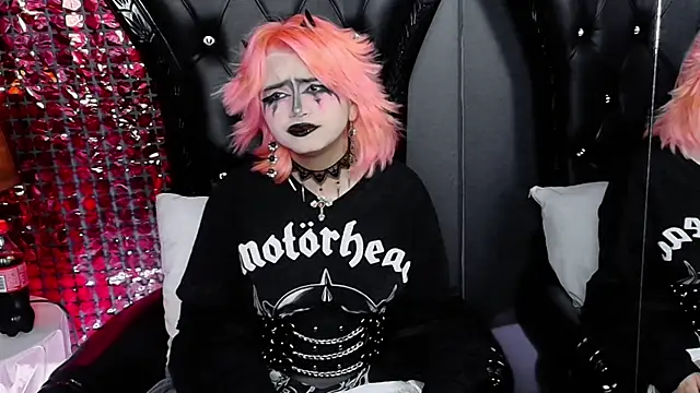 Navier   online show from January 5, 2026, 9:07 pm