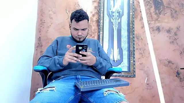 handsome boys22 online show from December 17, 2025, 7:42 pm