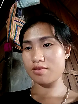 Snapshot of huhu-lele chatting on October 18, 2025, 2:36 am huhu-lele online show from October 18, 2025, 2:36 am