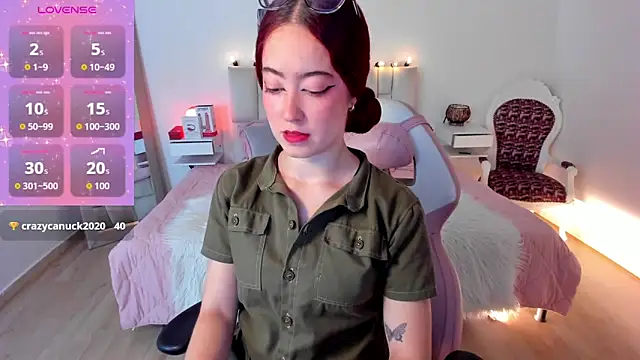 Amaraa couper1 online show from October 22, 2025, 3:07 am