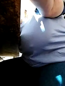 JennyInVegas online show from November 27, 2025, 4:09 pm