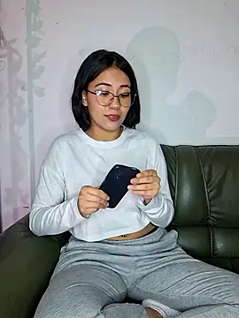 Snapshot of chloebrownn03 chatting on January 11, 2026, 4:06 am chloebrownn03 online show from January 11, 2026, 4:06 am