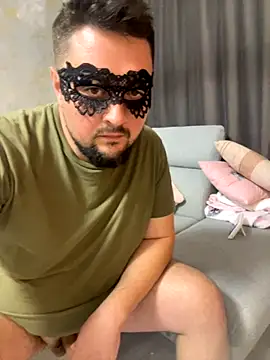 sweetycouplexxxx online show from October 31, 2025, 7:48 pm