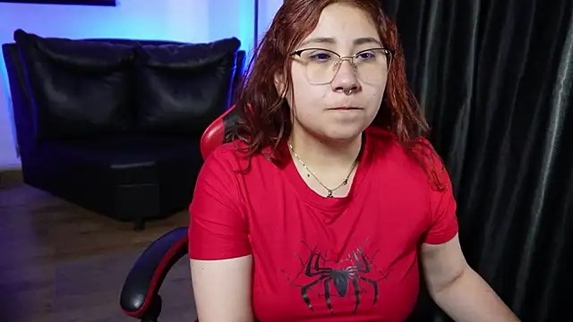 littlee red online show from March 22, 2026, 8:23 pm