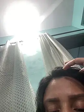 Snapshot of heenashai chatting on November 1, 2025, 10:34 pm heenashai online show from November 1, 2025, 10:34 pm