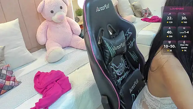 dulce morbida online show from October 27, 2025, 3:10 am