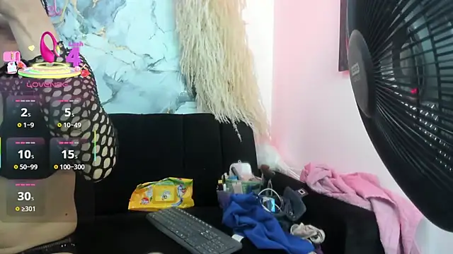 Snapshot of jessica_latina777 chatting on November 19, 2025, 7:14 pm jessica latina777 online show from November 19, 2025, 7:14 pm