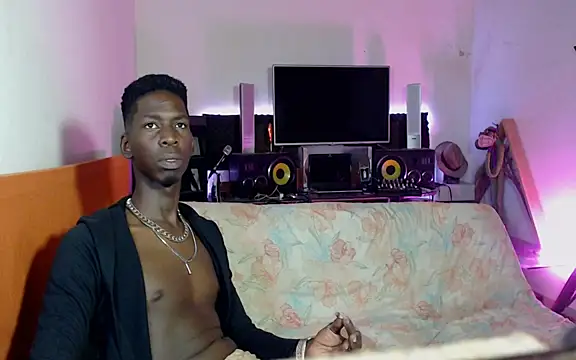 Snapshot of Black_Paradice chatting on November 4, 2025, 2:32 am Black Paradice online show from November 4, 2025, 2:32 am