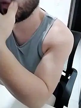 Snapshot of Branquinhowm chatting on March 5, 2026, 1:01 am Branquinhowm online show from March 5, 2026, 1:01 am