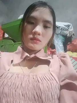 mira-show online show from November 18, 2025, 1:33 am