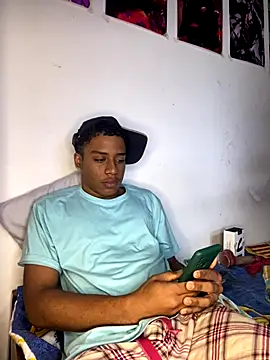 Snapshot of liam_Brooks9 chatting on January 7, 2026, 1:13 pm liam Brooks9 online show from January 7, 2026, 1:13 pm