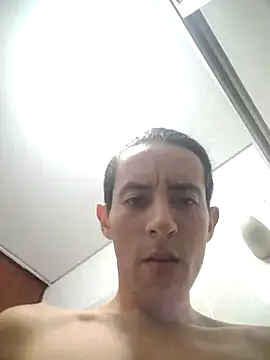 Snapshot of Perezadri chatting on October 18, 2025, 5:32 am Perezadri online show from October 18, 2025, 5:32 am