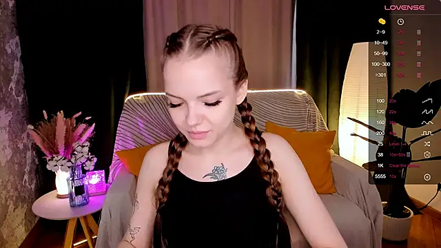 Snapshot of MelissaBell_ chatting on January 16, 2026, 8:18 am MelissaBell online show from January 16, 2026, 8:18 am