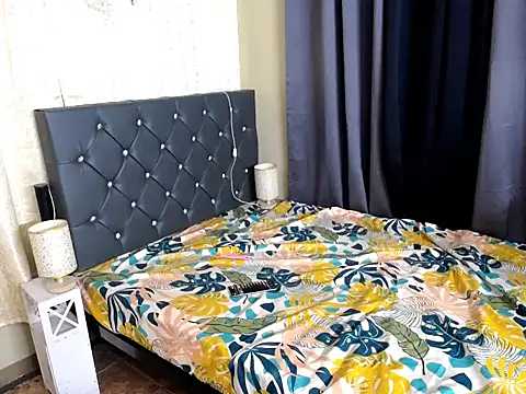 Snapshot of SeductiveAki69xxx chatting on November 29, 2025, 1:03 pm SeductiveAki69xxx online show from November 29, 2025, 1:03 pm