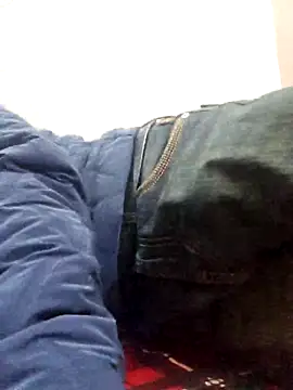 rahulsexyb online show from December 17, 2025, 9:59 am