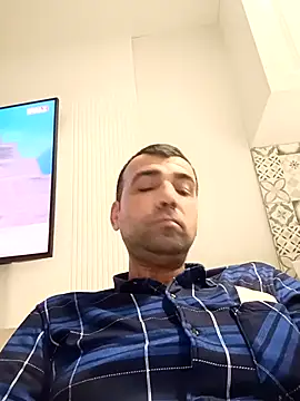 Snapshot of Bugattiveyron1 chatting on May 16, 2026, 6:50 pm Bugattiveyron1 online show from May 16, 2026, 6:50 pm