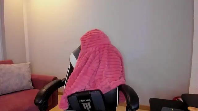 Snapshot of stefy_bratz chatting on February 5, 2026, 2:27 am stefy bratz online show from February 5, 2026, 2:27 am