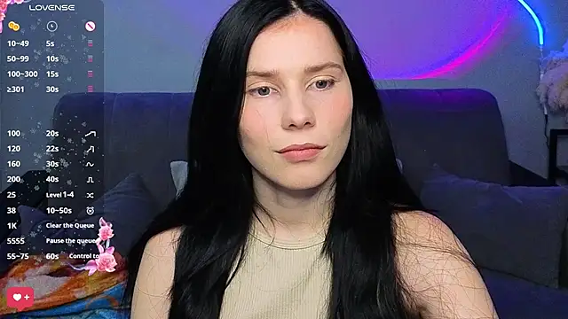 Mell Hyees online show from December 4, 2025, 6:16 pm