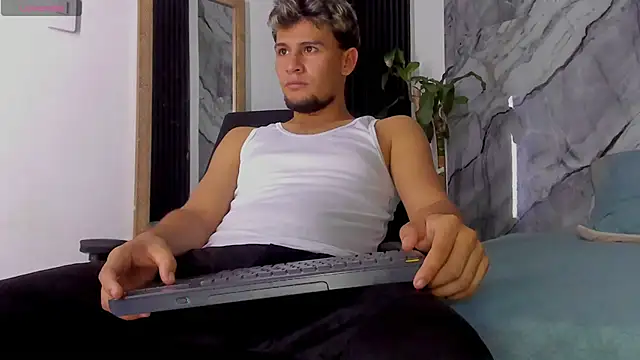 Alan-Smith1 online show from November 8, 2025, 7:45 pm