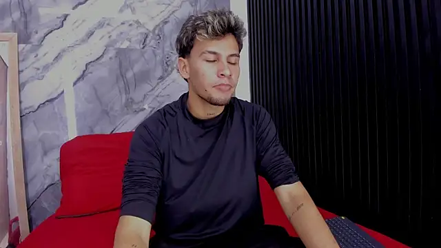 Alan-Smith1 online show from November 20, 2025, 7:35 pm