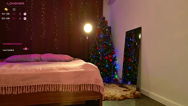 Snapshot of your_lunalike chatting on January 16, 2026, 5:28 pm your lunalike online show from January 16, 2026, 5:28 pm