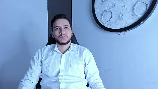 Snapshot of mike_257 chatting on March 25, 2026, 12:00 pm mike 257 online show from March 25, 2026, 12:00 pm