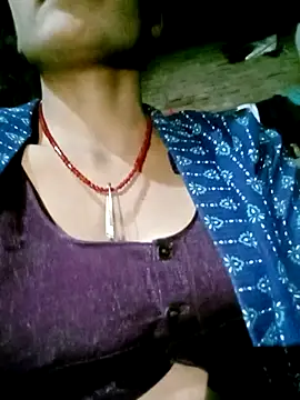 Hot cauple indian online show from November 23, 2025, 2:39 pm