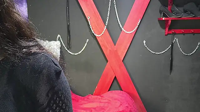 Aishaahot online show from November 13, 2025, 12:59 pm