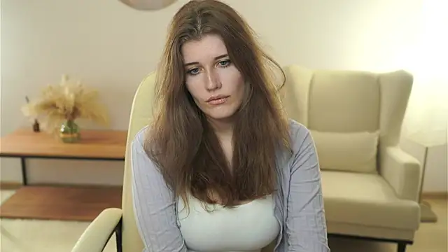 Snapshot of CathernBrier chatting on October 21, 2025, 3:02 pm CathernBrier online show from October 21, 2025, 3:02 pm