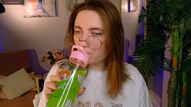 Snapshot of fairy_tara chatting on January 16, 2026, 9:41 pm fairy tara online show from January 16, 2026, 9:41 pm